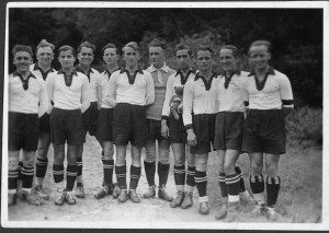 03_Fußballmannschaft_1930